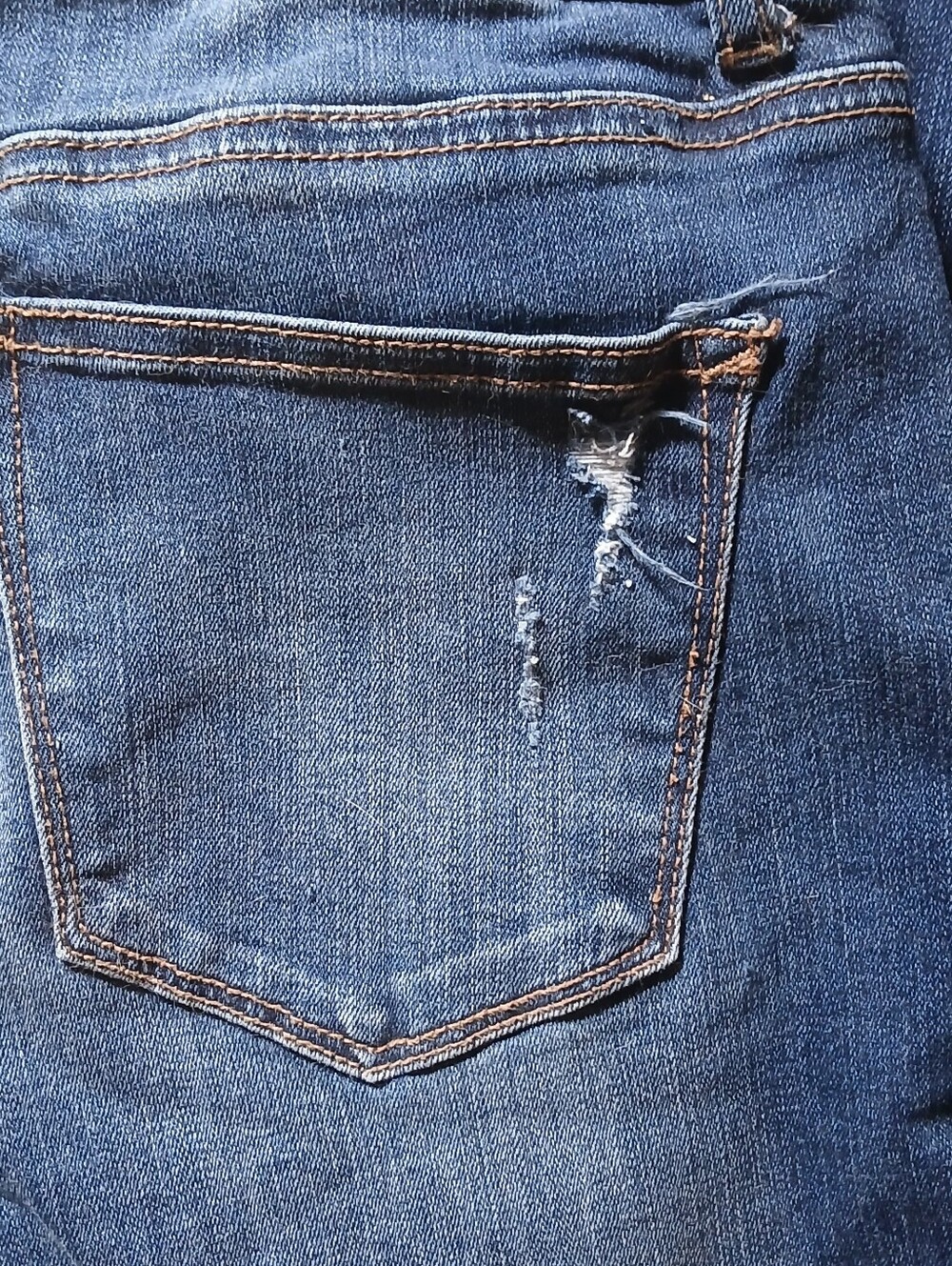 Womans Cladic Denim Jeans By Maurices .. Like New,